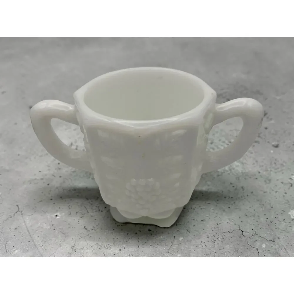 Vintage Westmoreland Milk Glass Paneled Grape Sugar Bowl Footed USA